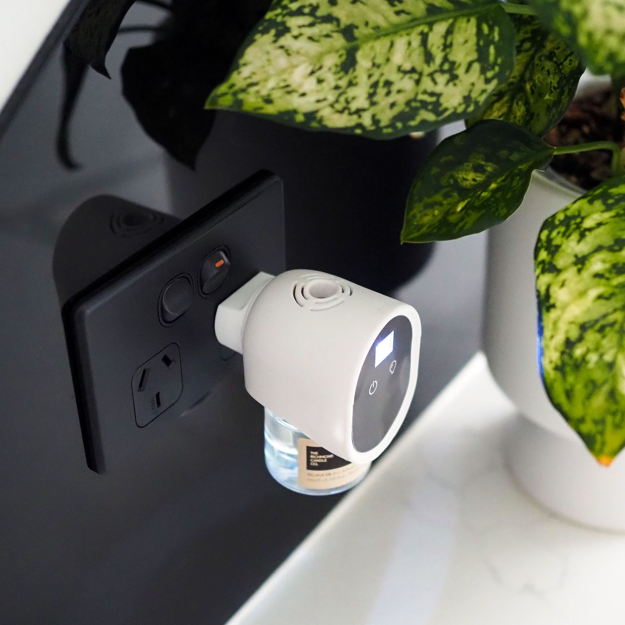 Plug-in Diffuser + Pods