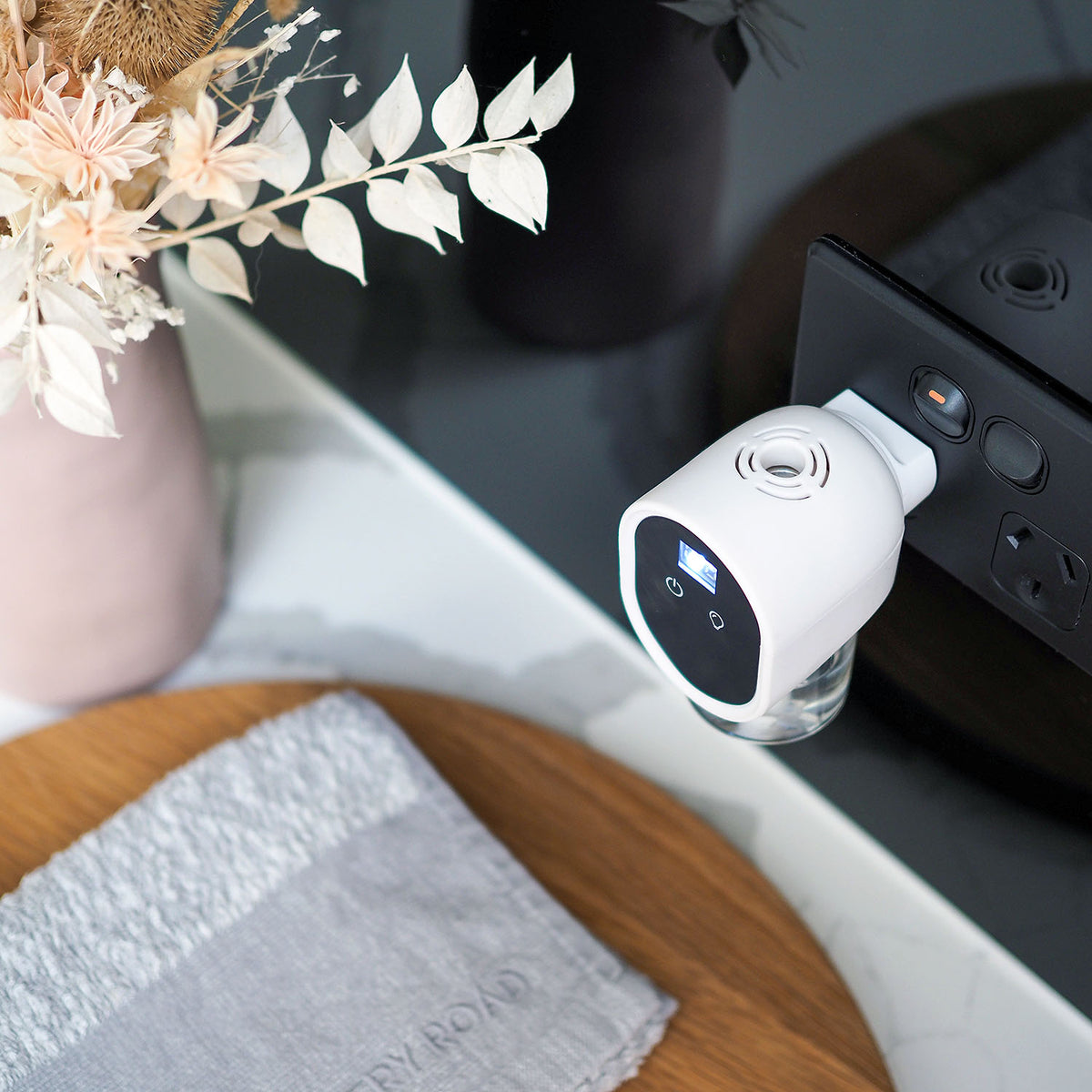 Plug-in Diffuser | 100% Australian Made Fragrances | Smart Daily Timer